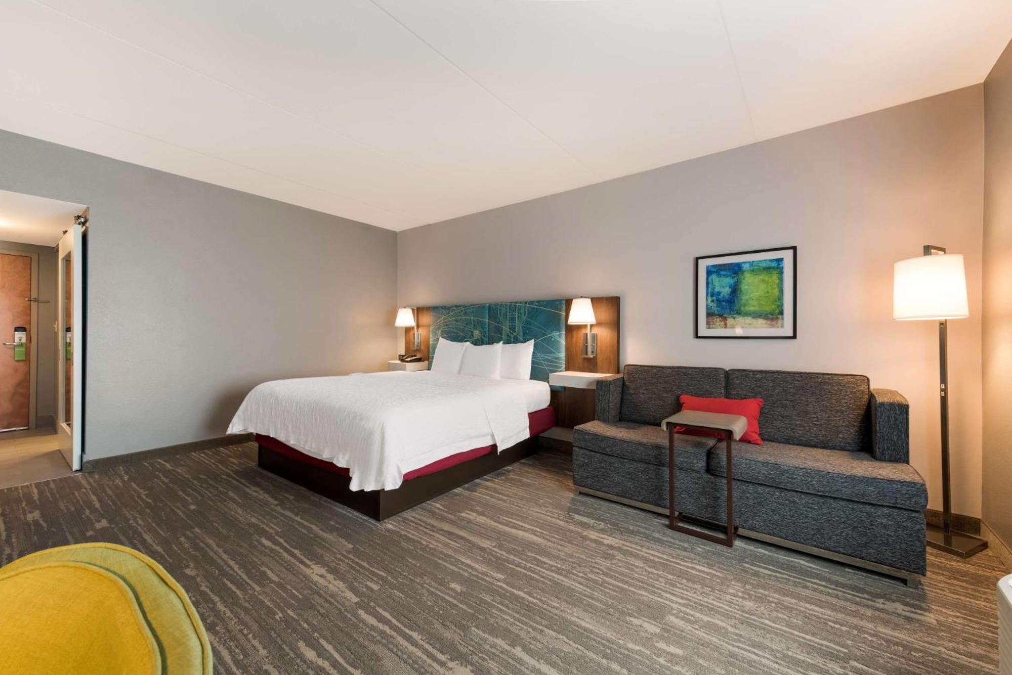 Hampton Inn & Suites Charlotte-Airport Экстерьер фото
