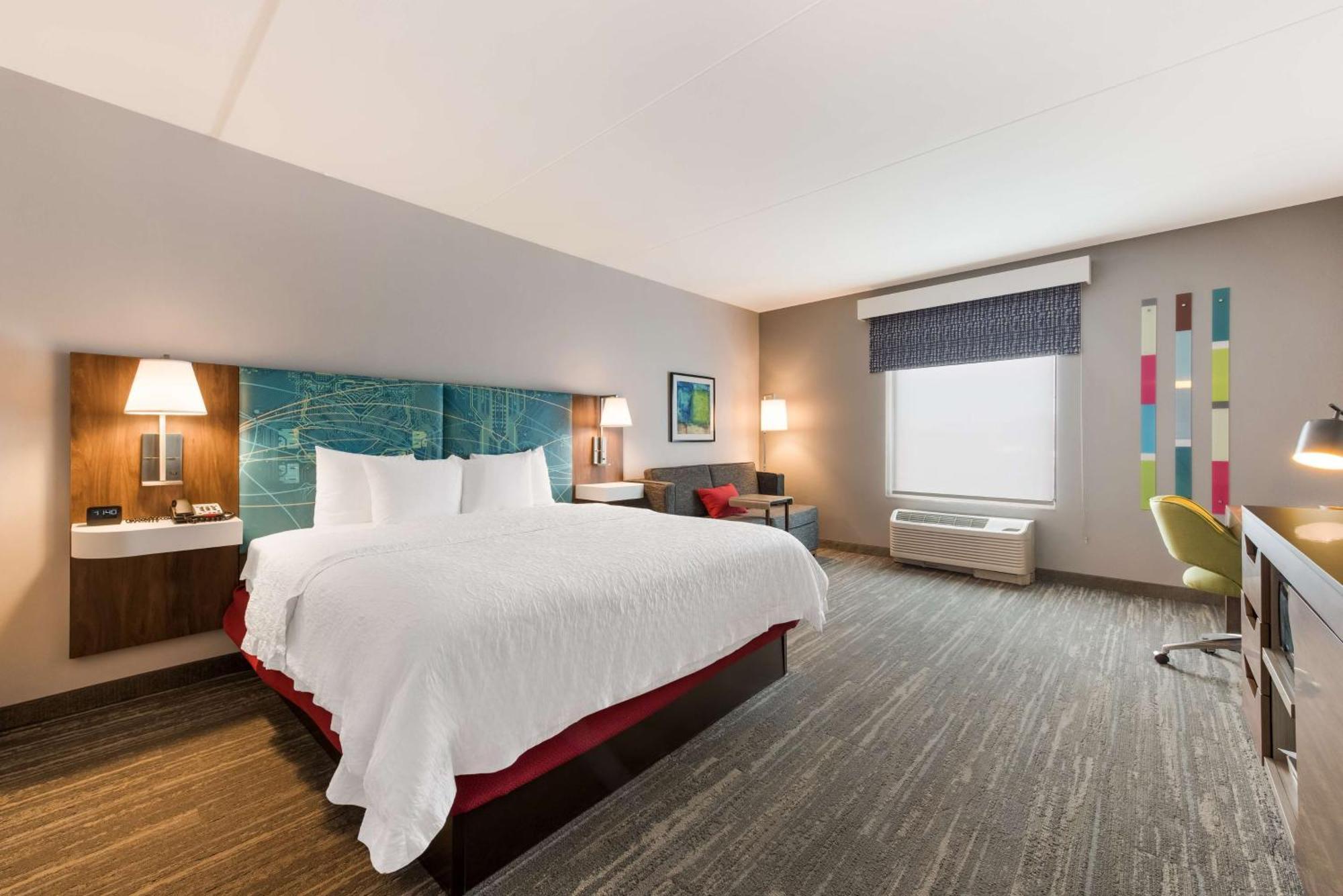 Hampton Inn & Suites Charlotte-Airport Экстерьер фото