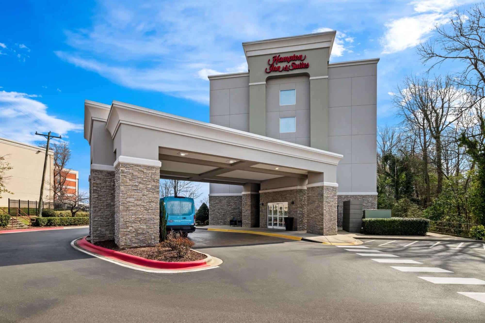 Hampton Inn & Suites Charlotte-Airport Экстерьер фото
